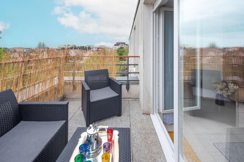 Apartamento L'Excellence-8Min Aeroport-Terrasse-Parking Prive Lingolsheim Exterior foto