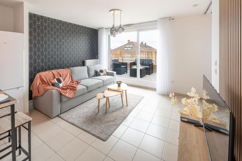 Apartamento L'Excellence-8Min Aeroport-Terrasse-Parking Prive Lingolsheim Exterior foto